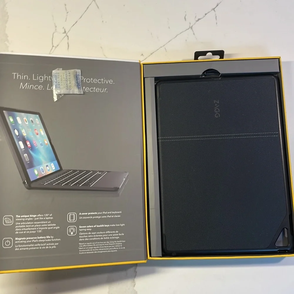 iPad Air/Pro Wireless Backlit Keyboard Case